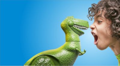 La boutique en ligne officielle de Disney Store et plus encore&hellip; Nous savons que chaque cadeau Disney est un souvenir pr&eacute;cieux, c'est pourquoi notre collection pratiquement parfaite est constitu&eacute;e de produits soigneusement s&eacute;lectionn&eacute;s et cr&eacute;&eacute;s avec une pinc&eacute;e de poudre de f&eacute;e sous l'oeil approbateur des Jedi pour amener chez vous toute la magie et l'aventure de nos histoires. 