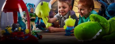 Spielzeug Entdecke unsere riesige Auswahl an Disney Spielzeug 
von Puppen bis hin zu Actionfiguren aus Star Wars, Toy Story,
Die Eisk&ouml;nigin und mehr. 