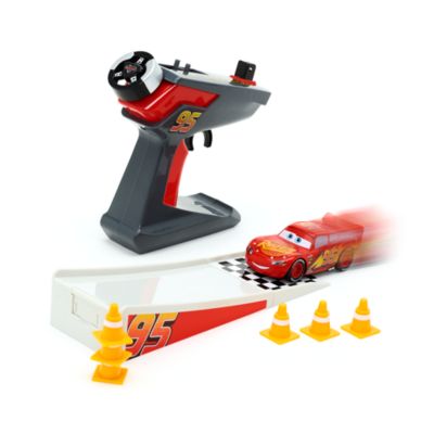 Disney Store Voiture t&eacute;l&eacute;command&eacute;e Flash McQueen